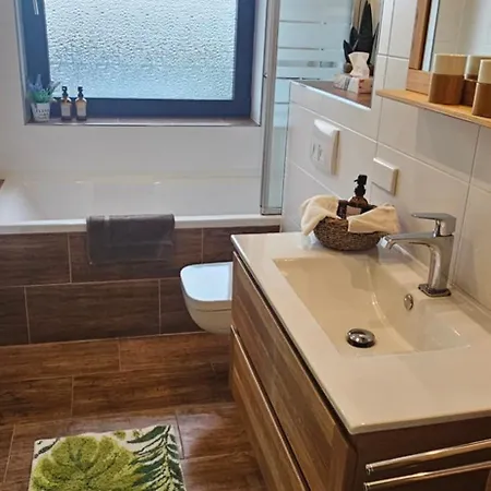 Private Apartment Nikola Hannover Eksteriør billede